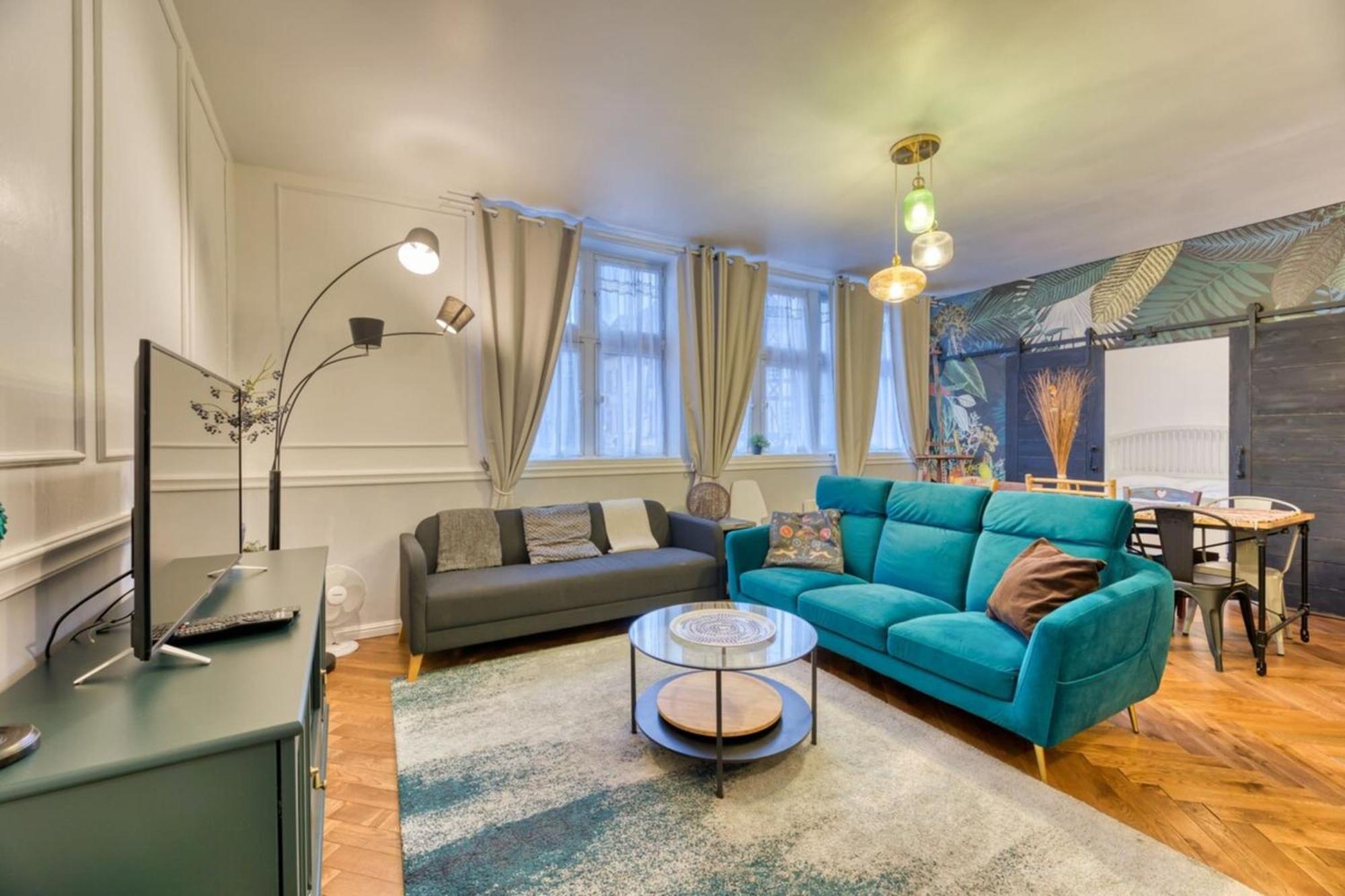 Vieux Marche Sublime Appartement Avec Ascenseur روان المظهر الخارجي الصورة